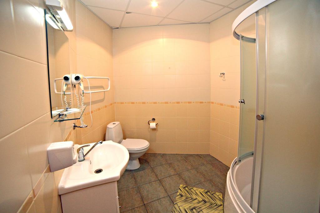Hotel Zemgale à Jelgava Chambre photo