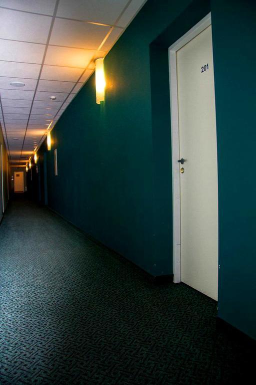 Hotel Zemgale à Jelgava Extérieur photo