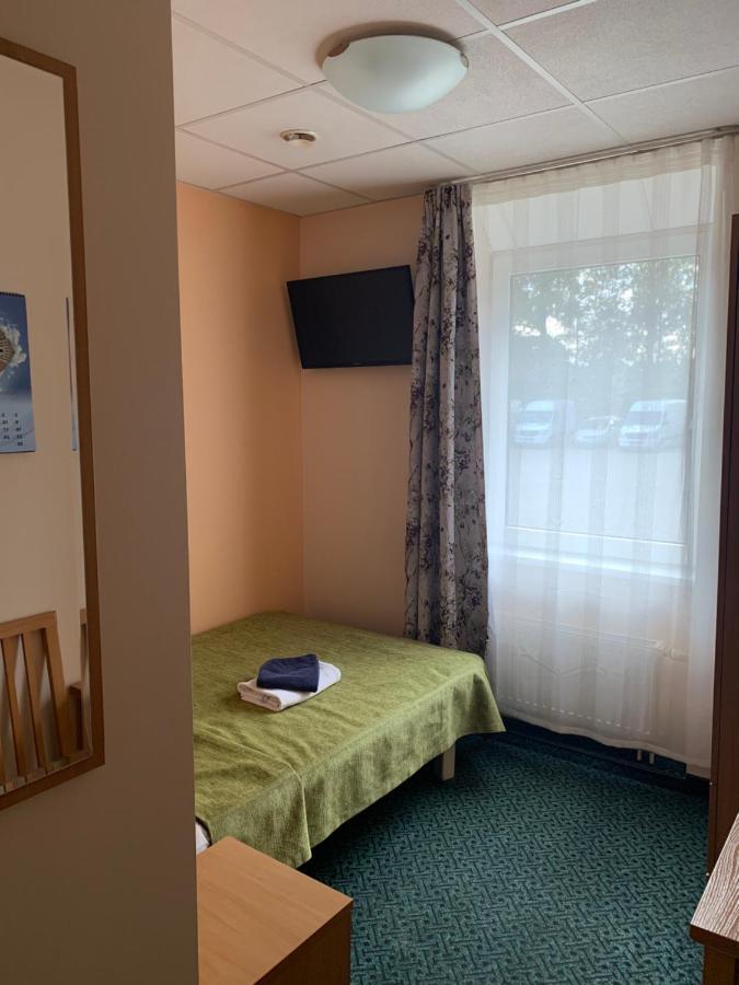 Hotel Zemgale à Jelgava Extérieur photo
